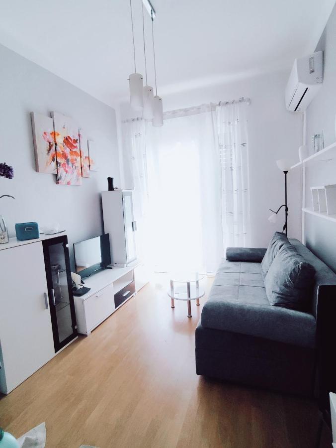 Fami Superior One Bedroom Apartment Rijeka Exteriör bild