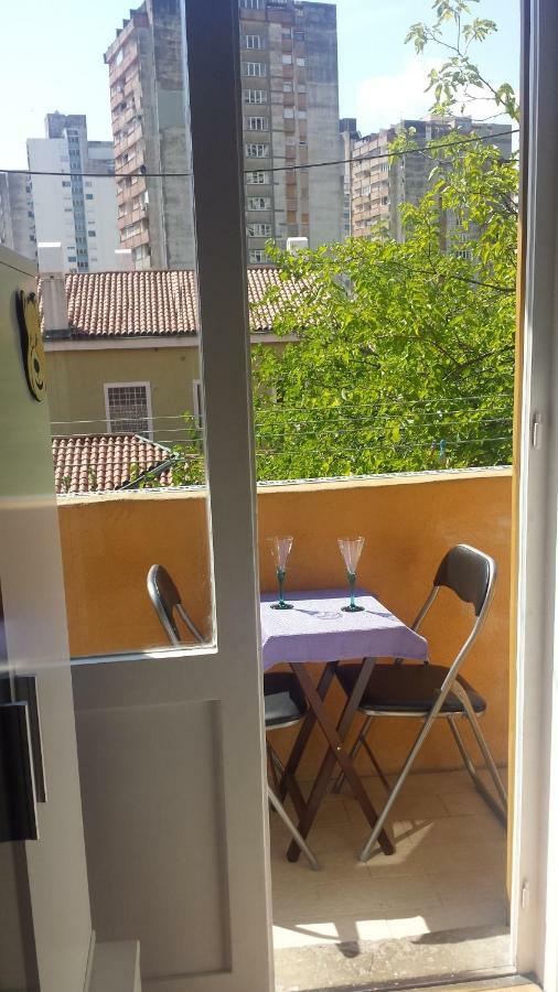 Fami Superior One Bedroom Apartment Rijeka Exteriör bild